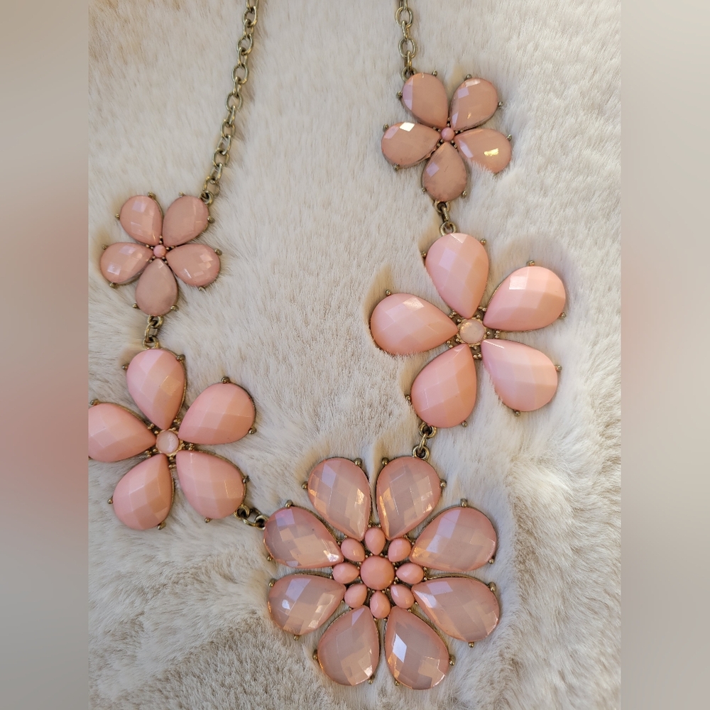 Charlotte Russe Pink Floral Necklace